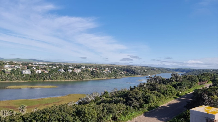 6 Bedroom Property for Sale in Merryhill Eastern Cape